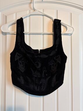 Black Embroidered Crop Tank Top - Women